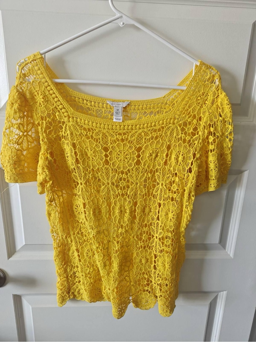 Cato Yellow Crochet Lace Short Sleeve Top